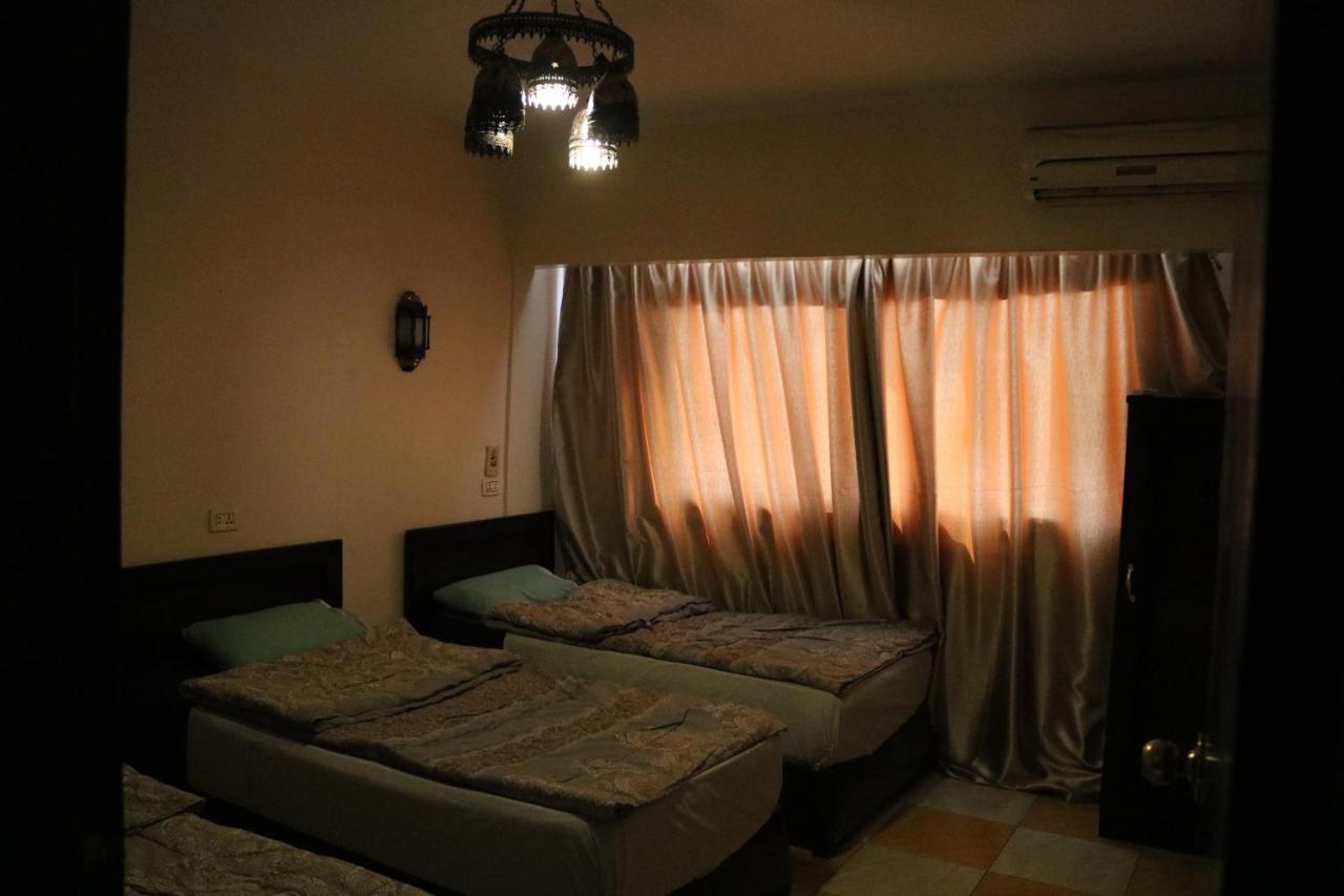 Wake Up! Cairo Hostel Kültér fotó